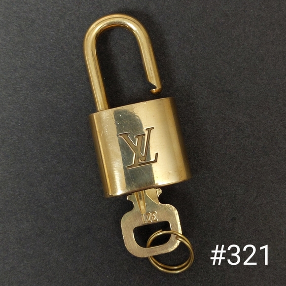 Louis Vuitton Accessories - Authentic Louis Vuitton vintage Key and Lock #321🔓